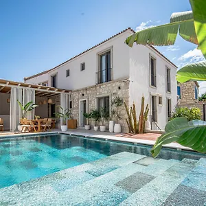 Hotel Voger Koeyici, Alacati