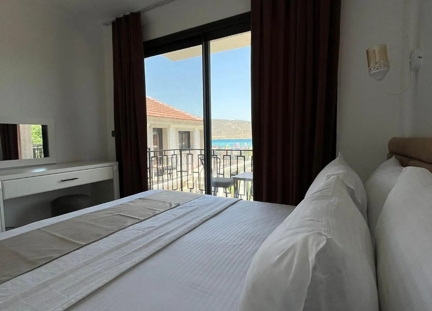 Lotus Port Hotel Alacati 0*,